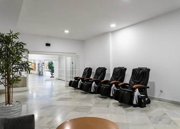 Sur Suites Palmeras 487